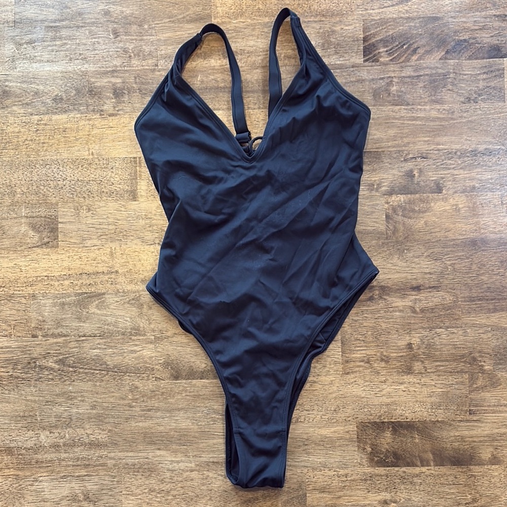 TA3 Hi Cut Plungey - Black